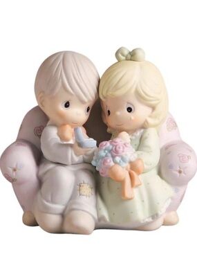 Precious Moments "Say I Do" porcelain figurine, model number 261149